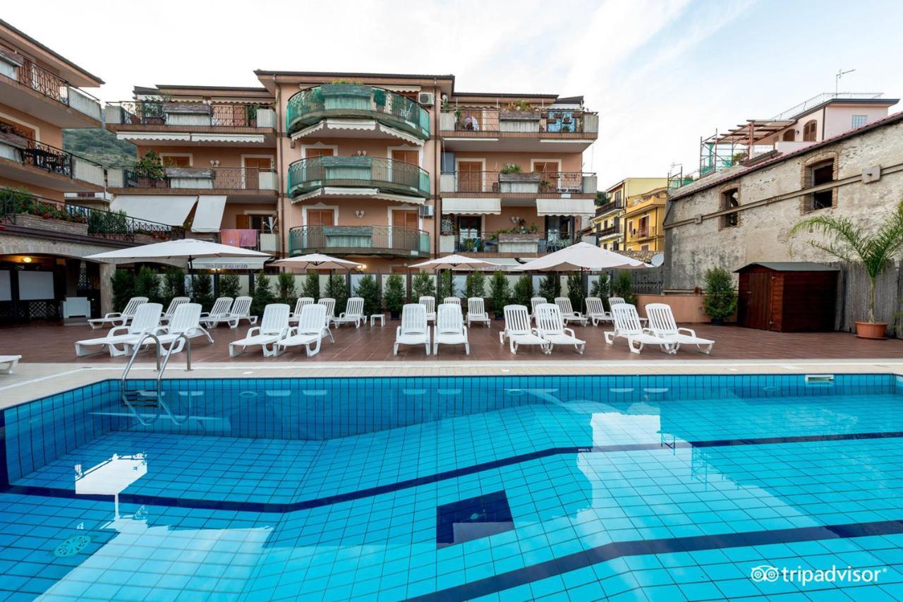 Taormina Hotel Calipso Mazzeo Ngoại thất bức ảnh